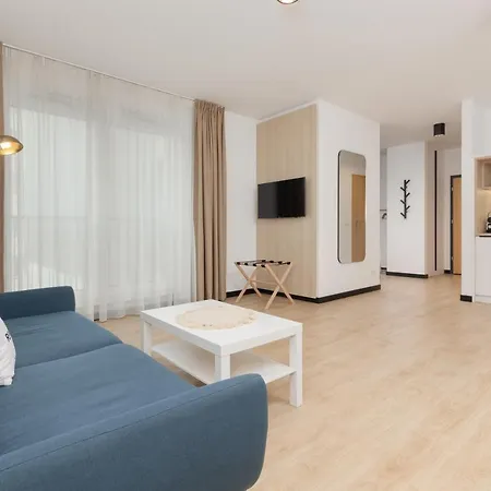 Апартаменты Comfy Targowa Next To Pge Narodowy By Renters Варшава